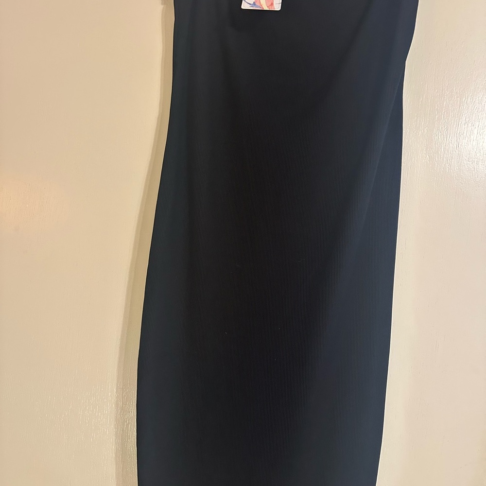 Elegant Black Midi Dress